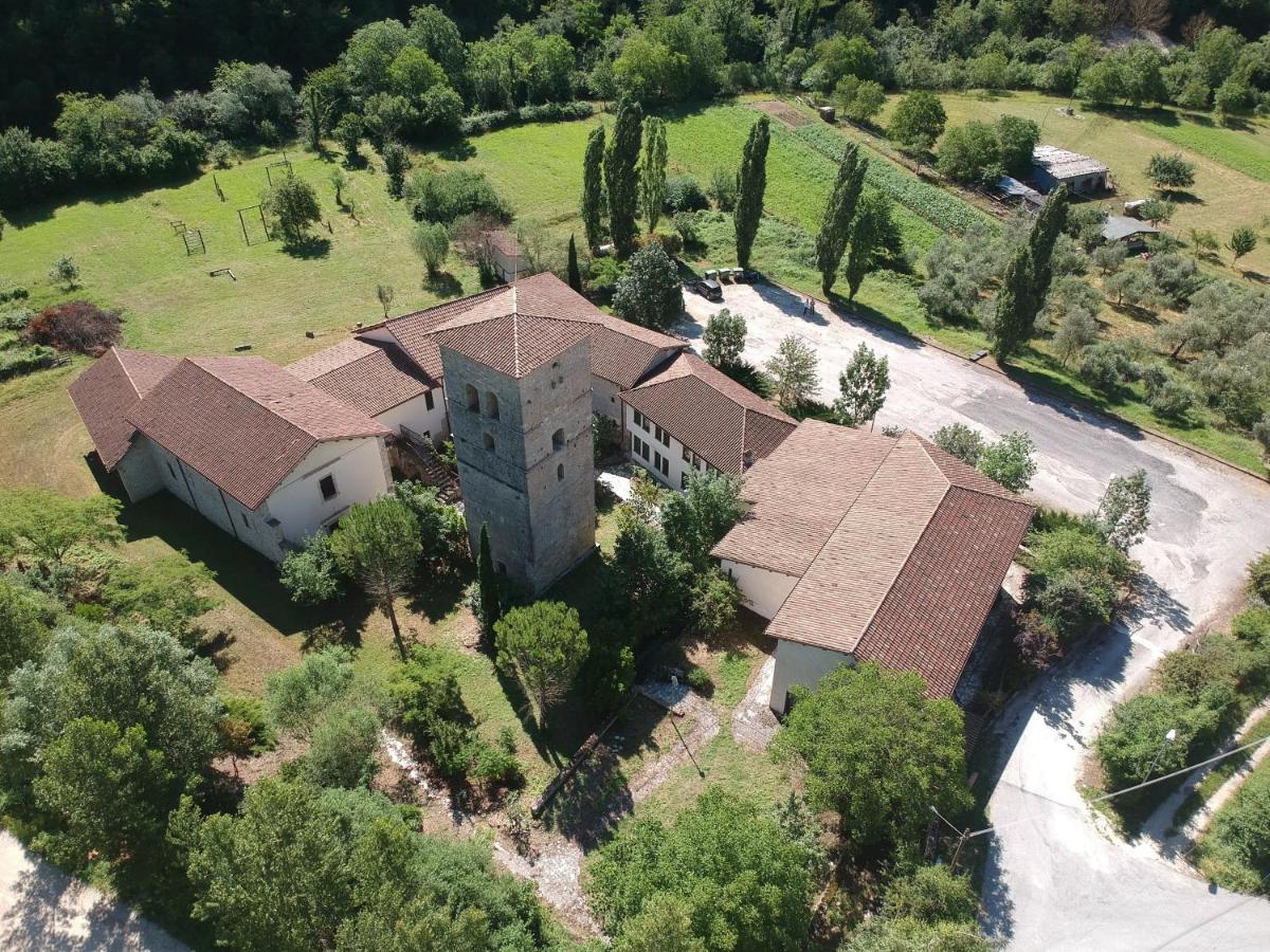 Abbazia Ss. Quirico E Giulitta Hotel Micigliano Exterior photo
