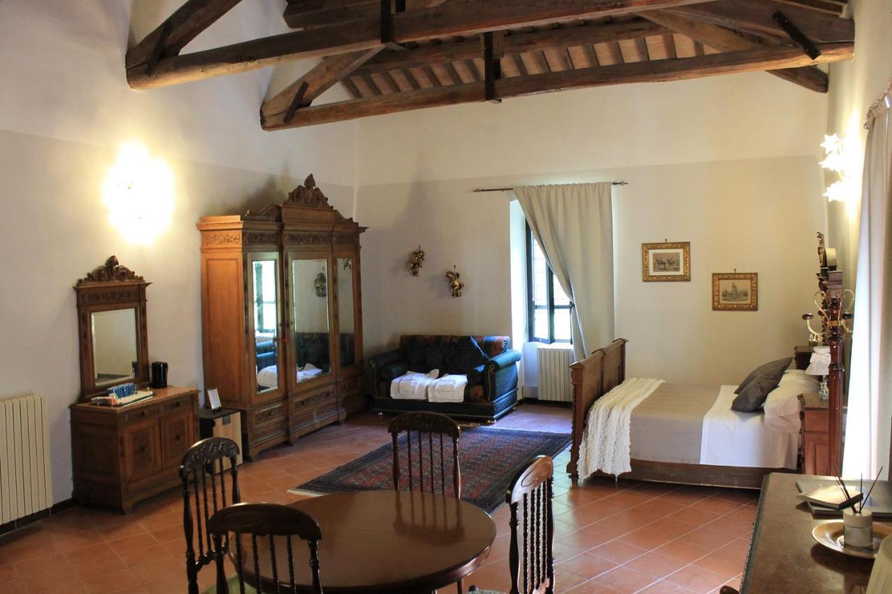Abbazia Ss. Quirico E Giulitta Hotel Micigliano Exterior photo